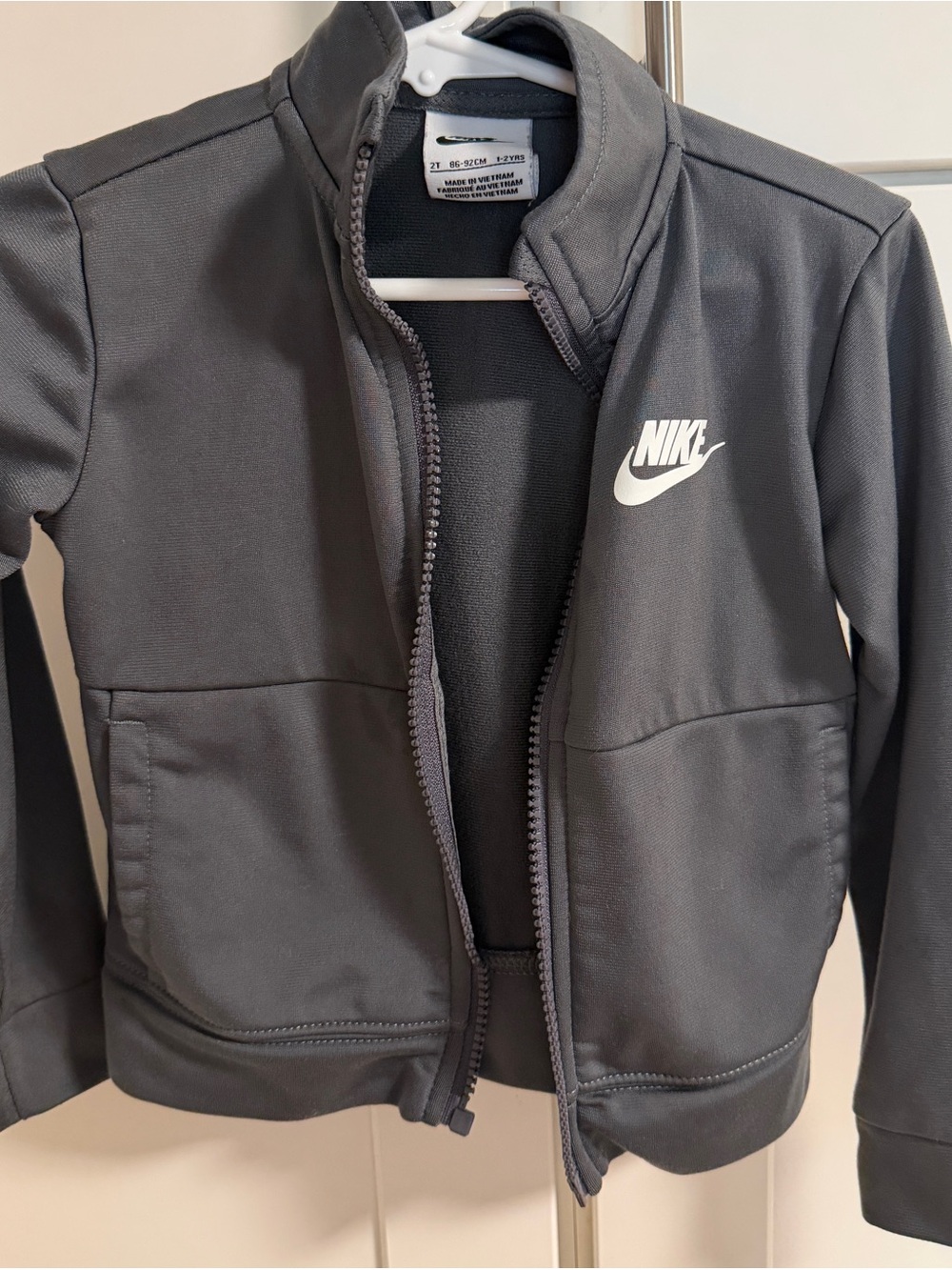 Nike Toddler Boys 2 Piece Tracksuit Gray 2T